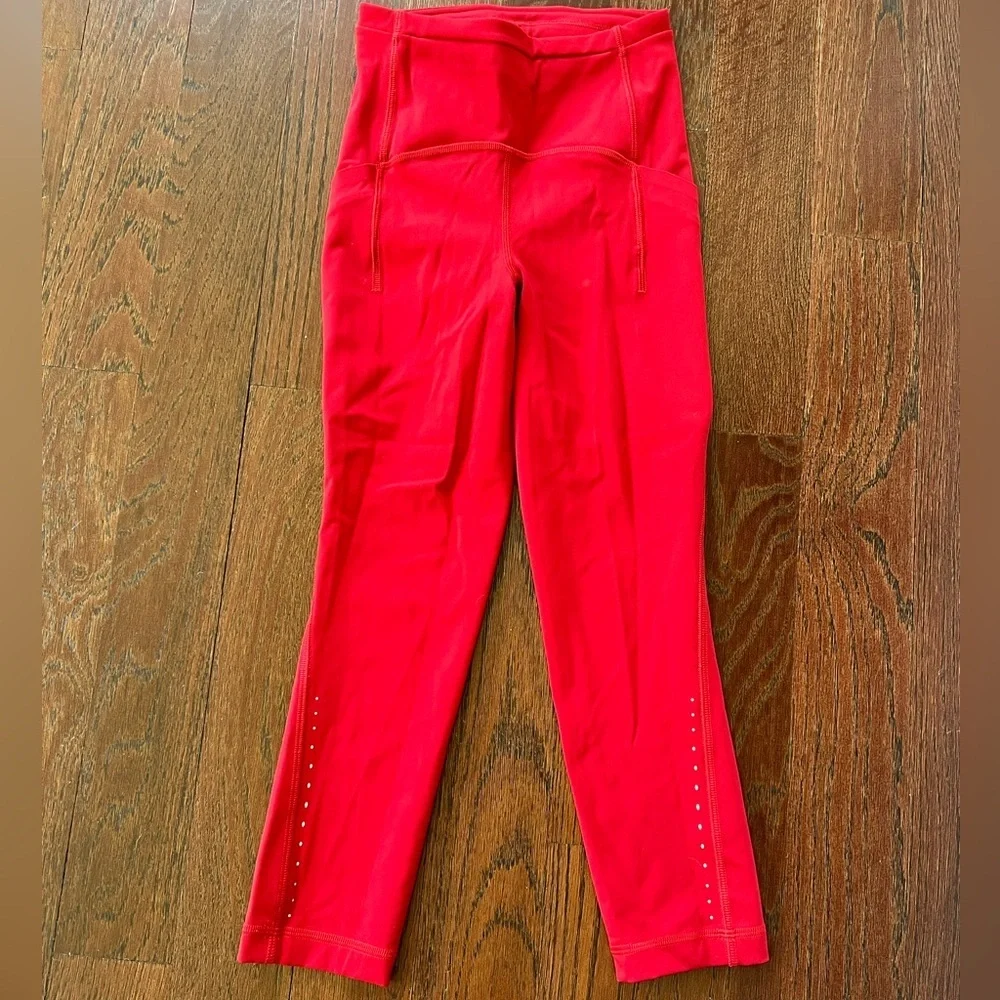 Lululemon Fast and Free high-rise crop 23” 3 pockets update Red size 0